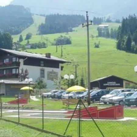 Bergblick 度假居 *